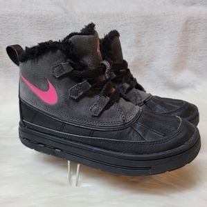 Nike ACG Woodside Chukka 2 Boots